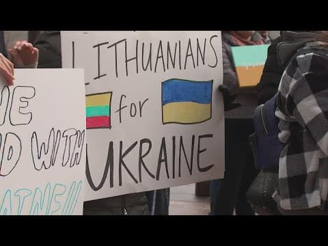 Demonstrations hold rally at Ohio Statehouse in support of Ukraine