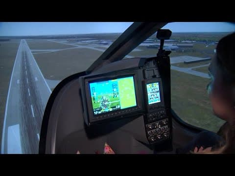 Electric airplane simulator showcases technology at air mobility center in Springfield