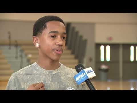 Mitchell Robinson hosts camp in Chalmette
