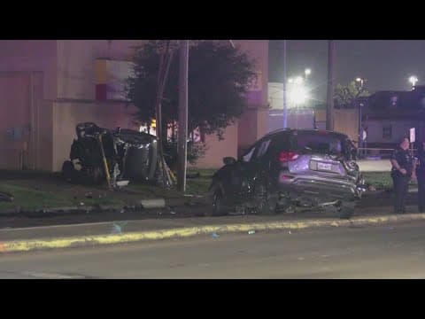 Suspect shoots themself after police chase ends in deadly crash, HPD says