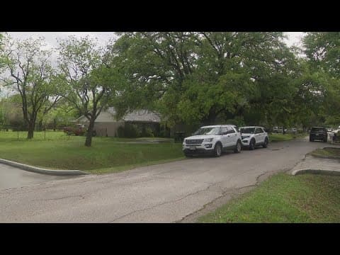 HPD identifies baby boy found abandoned in car seat in southeast Houston neighborhood