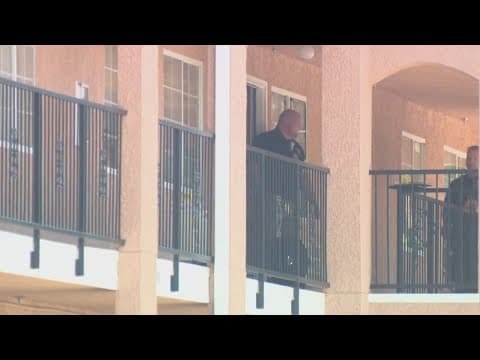 Woman dead, man hospitalized after SWAT situation at North Texas motel, police say