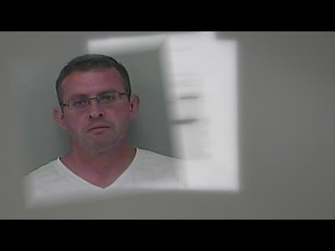 Records: Columbus teacher arrested on child porn charge, admitted to taking up-skirt videos of stude