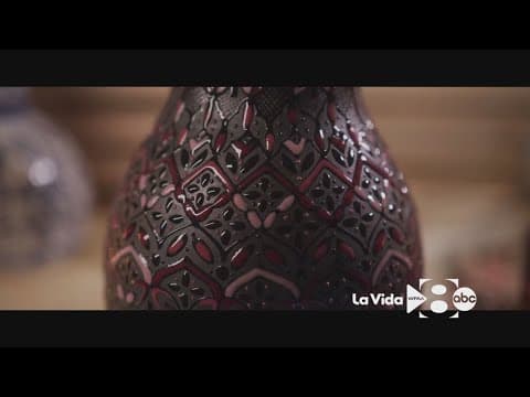 How a Latina business owner connects her customers to Mexico through candles