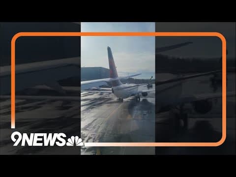 Planes Collide While Taxiing in Seattle