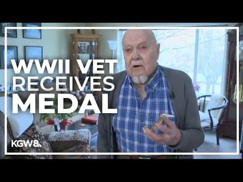 Vancouver World War II veteran receives medal