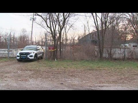 Police: Body found behind dumpster near Woodland Park in east Columbus