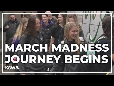Fans send off Portland Pilots women's basketball team to NCAA Tournament