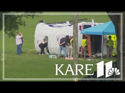 Investigation underway into deadly bus crash that killed at least 8 migrant farm workers in FL