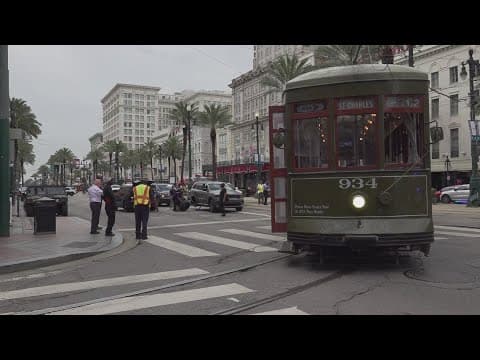Streetcar and government vehicle collide on Canal St.