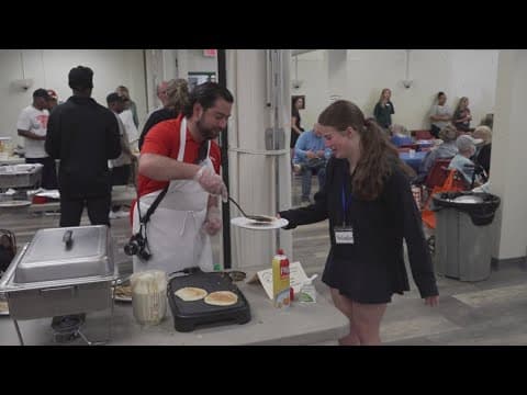 Knoxville senior center serves up stacks of fun during annual 'Pancake Fest'