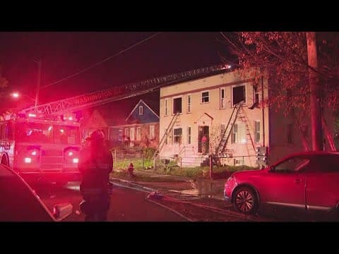 Firefighter injured in Southeast DC apartment building fire