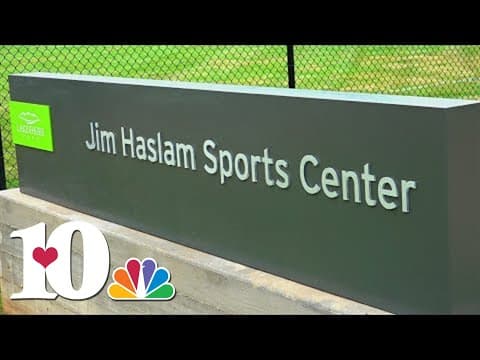 Knoxville leaders celebrate opening new sports center and fieldhouse at Lakeshore Park