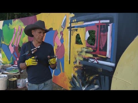 Police searching for who vandalized mural at Key Bridge