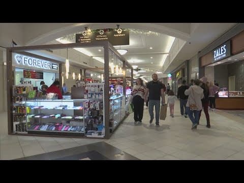 After Christmas shopping and retail returns underway