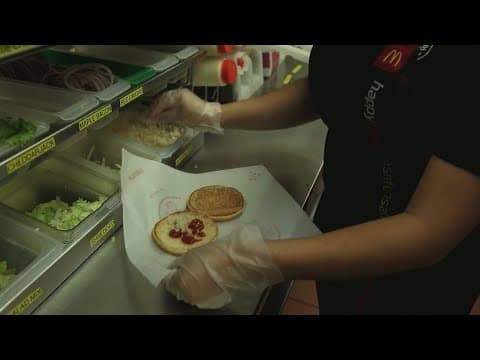 E. coli outbreak in McDonald's quarter pounders likely due to fresh, silvered onions, CDC says