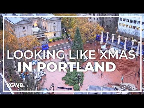 Christmas tree arrives at Pioneer Courthouse Square