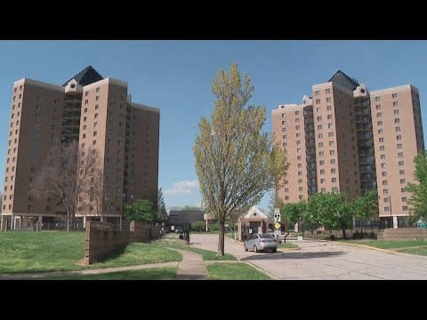 Residents, developers discuss what to do with former Latitude Five25 towers