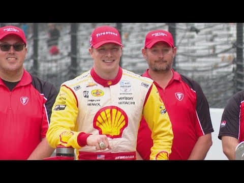 Josef Newgarden signs contract extension with Team Penske