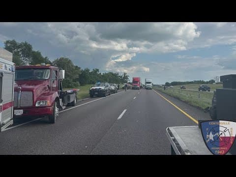 5 dead in fiery I-45 collision near Madisonville