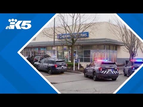 Man injured in stabbing outside business on Rainier Avenue South