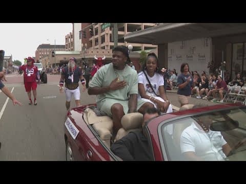 Sights and sounds of Hall of Fame Parade in Canton before Andre Johnson's big speech