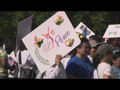 Hundreds gather in front of the White House for 11th annual Peace Walk