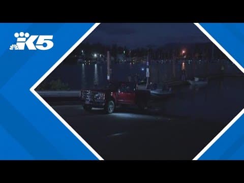 Search for missing person after fishing boat capsizes on Columbia River