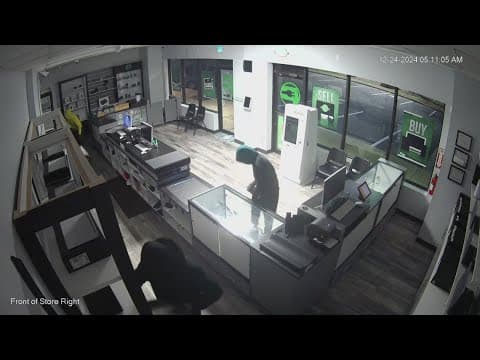 Video: Fairfax Police looking for thieves who broke into electronics store