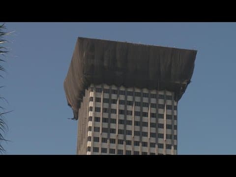 High winds causing concern after debris flies onto vehicle on Canal Street