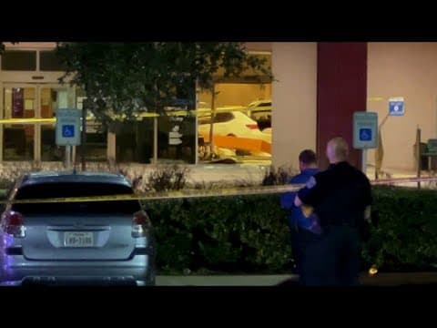 Video: Car in lobby of Austin medical center