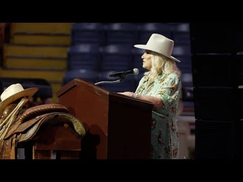 Tanya Tucker gives emotional speech at Roy Cooper's memorial