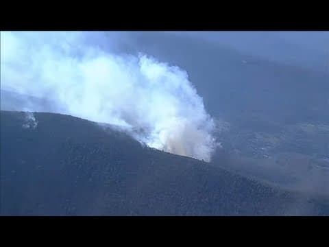 Sky9: Fire continues to burn near Shenandoah National Park in Virginia
