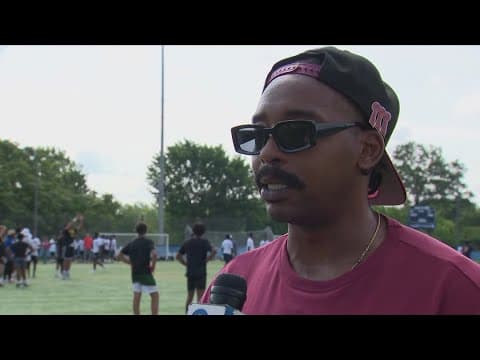 Washington Commanders cheer on teams at high school tournament