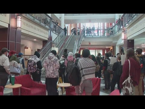 2 Ohio State students charged with criminal trespassing following protest on campus