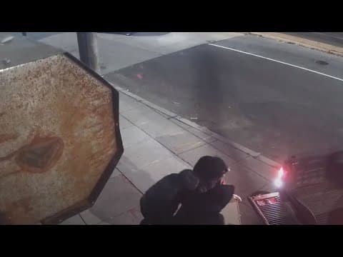 Video: Burglars caught loading safe onto back of pickup truck in Northeast Washington, DC