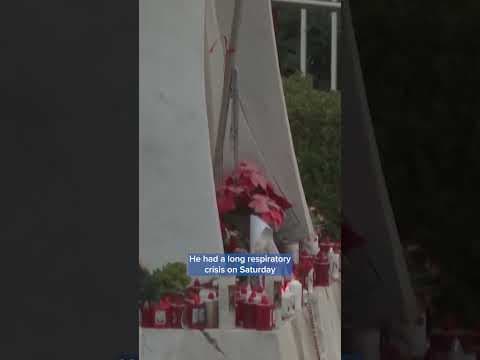 Vatican: Pope Francis remains critical, but 'mild kidney failure' under control