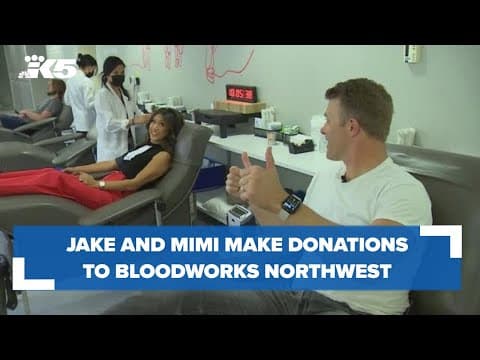 Jake and Mimi donate to Bloodworks Northwest