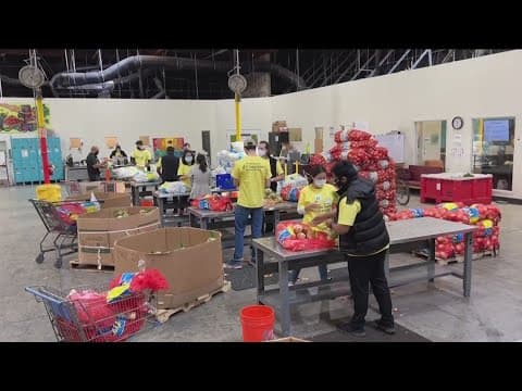 Debit ceiling deadline impacts San Diego food relief organizations