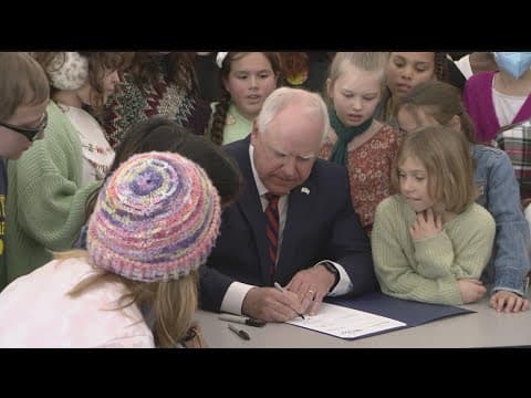 Governor Walz signs free school meals bill for Minnesota students