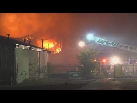 Breaking: Fire crews battling warehouse fire near downtown Houston