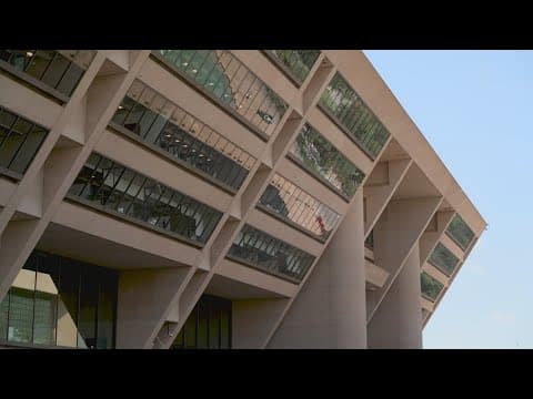 Dallas City Hall's future debated amid much-needed repairs