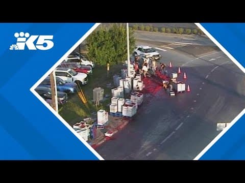 More than 100 trays of raspberries estimated to have spilled onto Lynden road