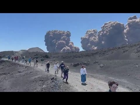 Huge eruption on Italy’s Mount Etna leaves tourists fleeing the volcano