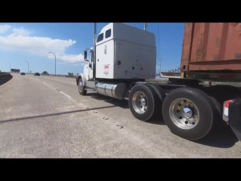 Staging crashes would be a federal crime under bill proposed by La. congressman