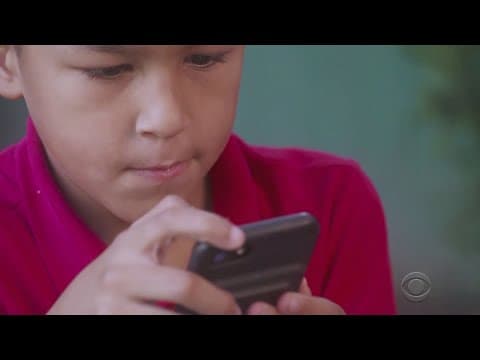 Florida bill to ban cell phones at school clears key House committee