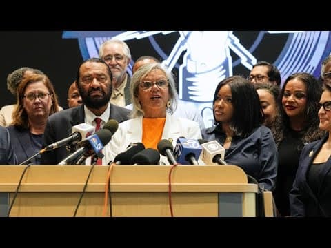 Texas Democrats leave state in redistricting fight: Here's the latest