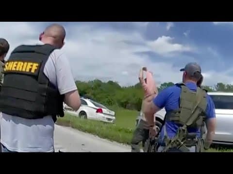 Body camera video shows arrest of Trump assassination attempt suspect