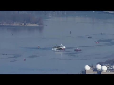 NTSB vows to look into 'the human, the machine, the environment' to determine cause of D.C crash