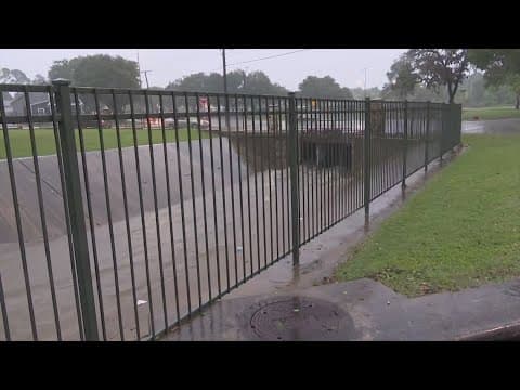 Search continues for 10-year-old girl swept away by floodwaters in Brenham